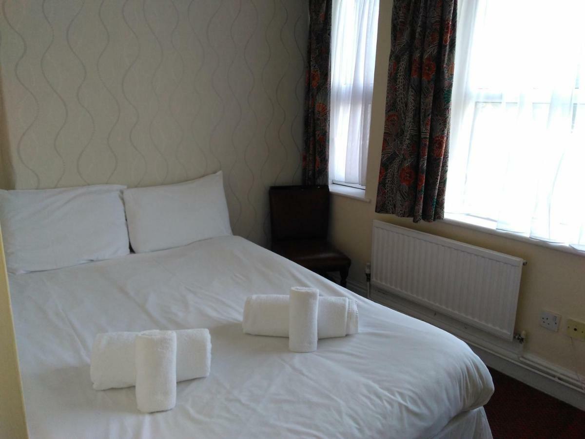 The Crown Hotel Stoke-on-Trent Luaran gambar